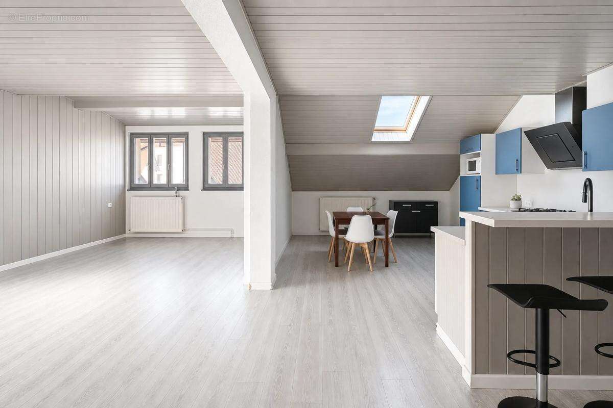 Appartement à JOUGNE