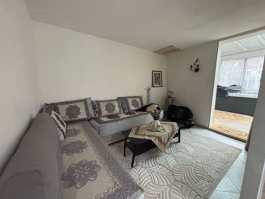 Maison à CHAMPIGNY-SUR-MARNE