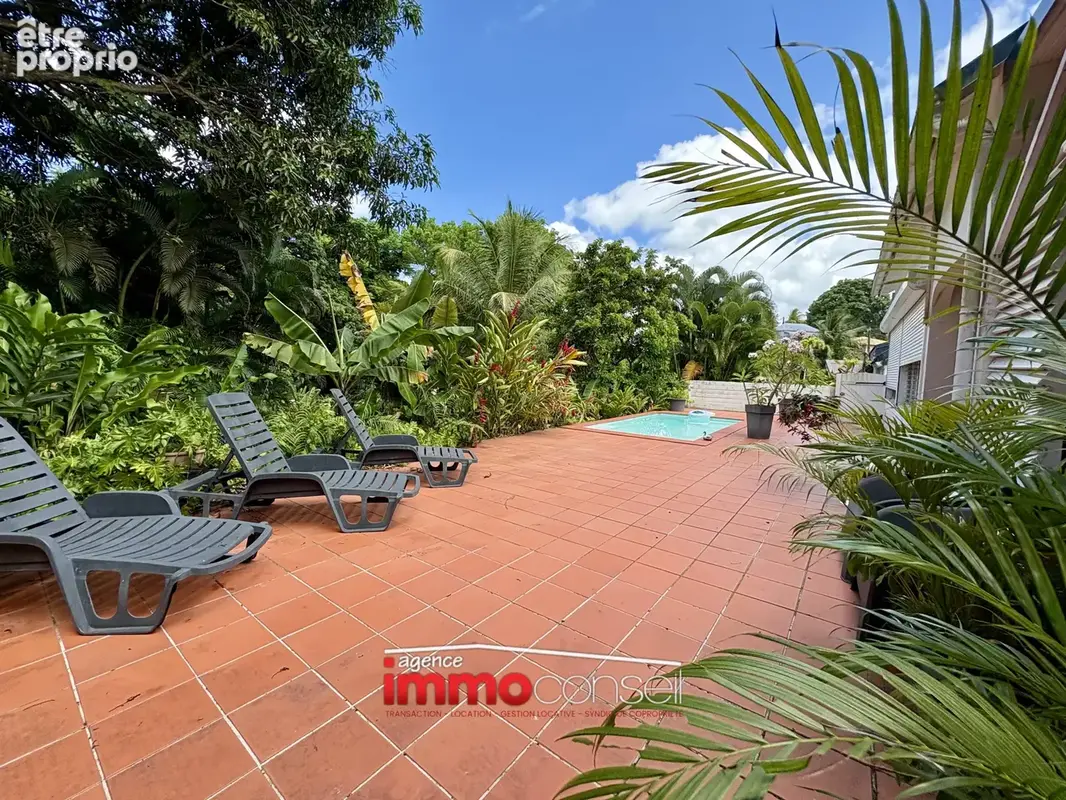 Villa t5 + piscine hauteurs lezarde terrain 925m2 - photo 2