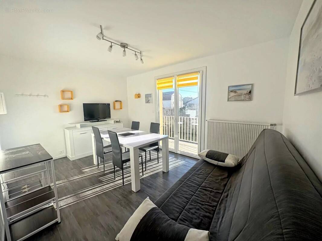 Appartement à CAMIERS