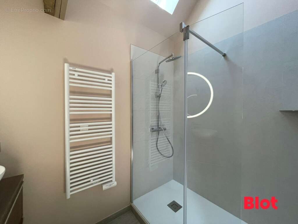 Maison à BAIN-DE-BRETAGNE