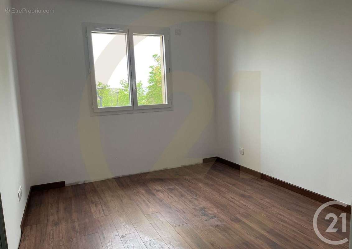 Maison à L&#039;ISLE-D&#039;ABEAU