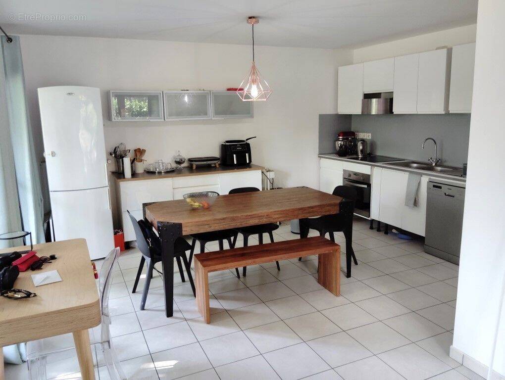 Appartement à SAINT-ETIENNE