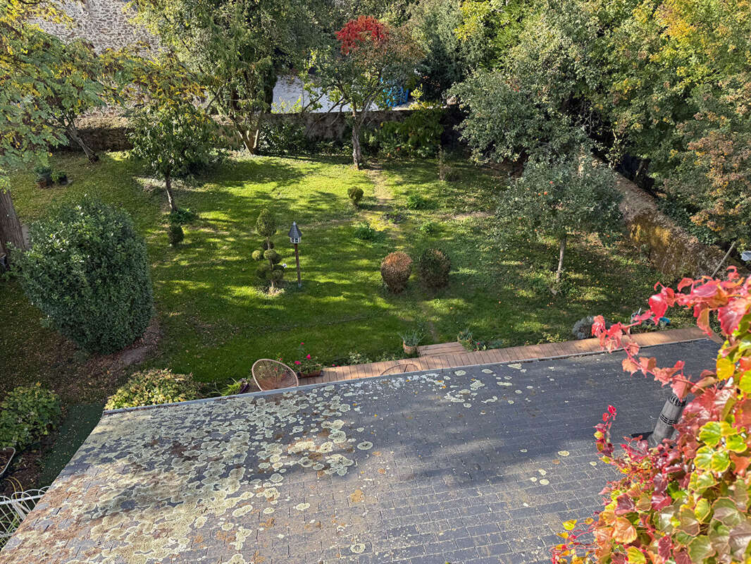 Maison à FRESNAY-SUR-SARTHE
