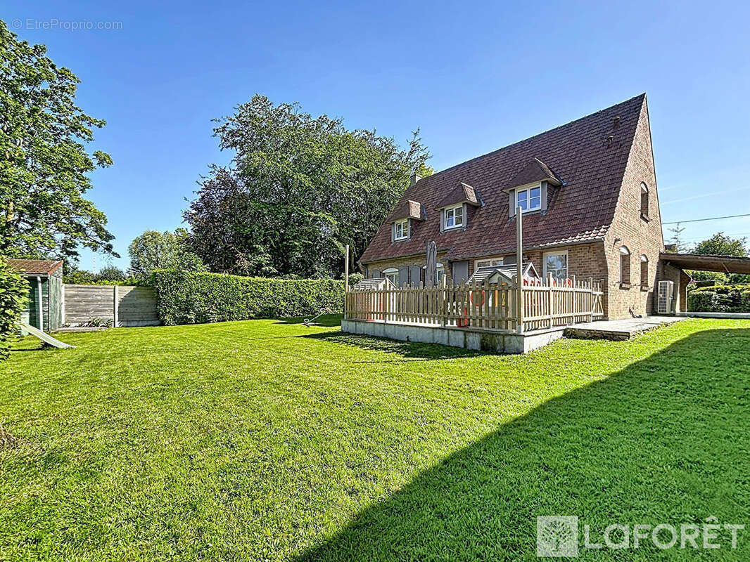 Maison à GODEWAERSVELDE