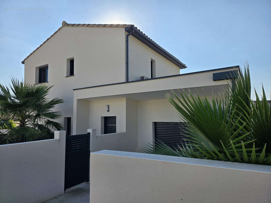 Villa 4 pieces sur 349m2 de terrain - photo 3
