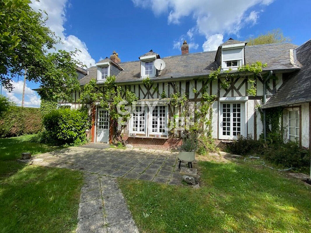 Maison à BERNAY