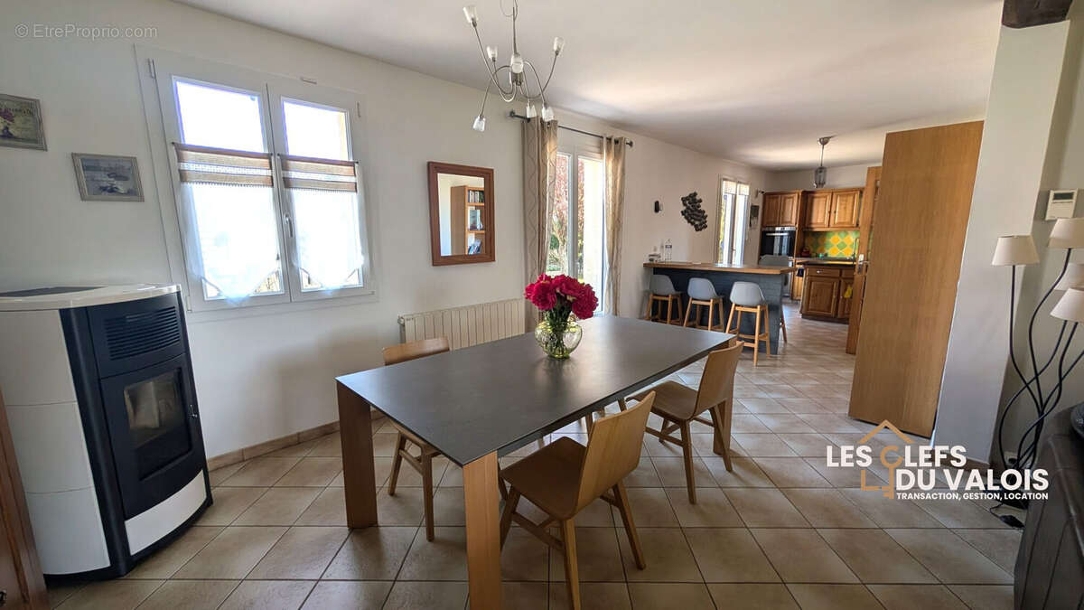 Maison à CREPY-EN-VALOIS