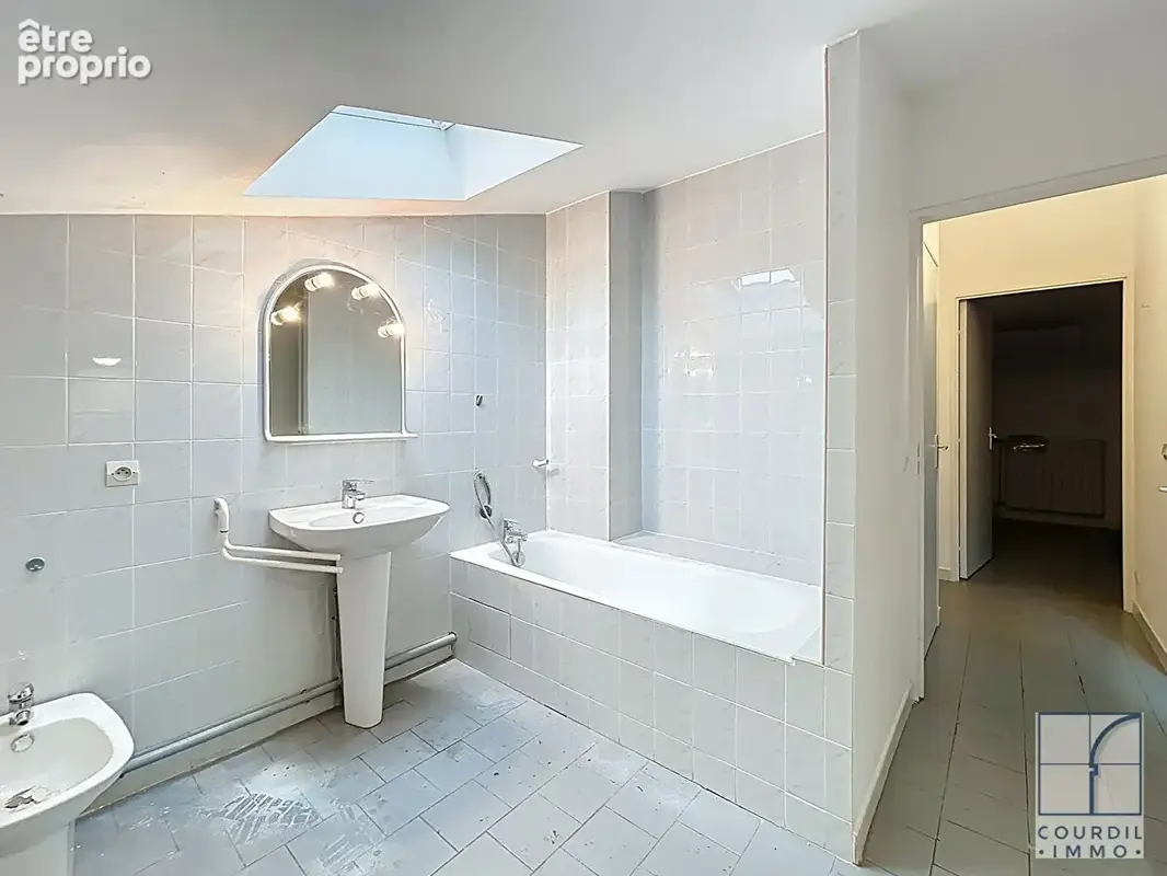 Maison 94 m² - avec parking - photo 8