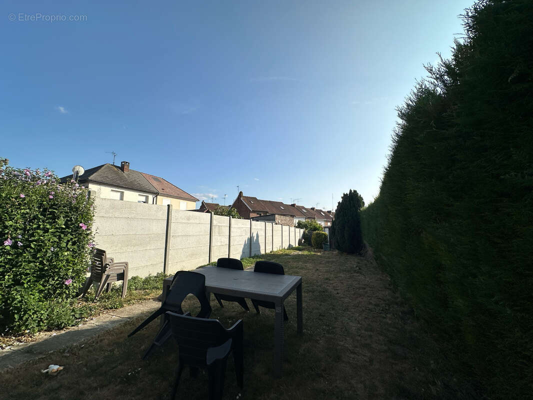 Maison - marly-  3 chambres - photo 2
