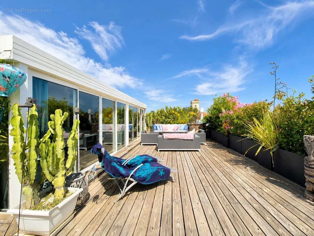 Appartement à CAGNES-SUR-MER