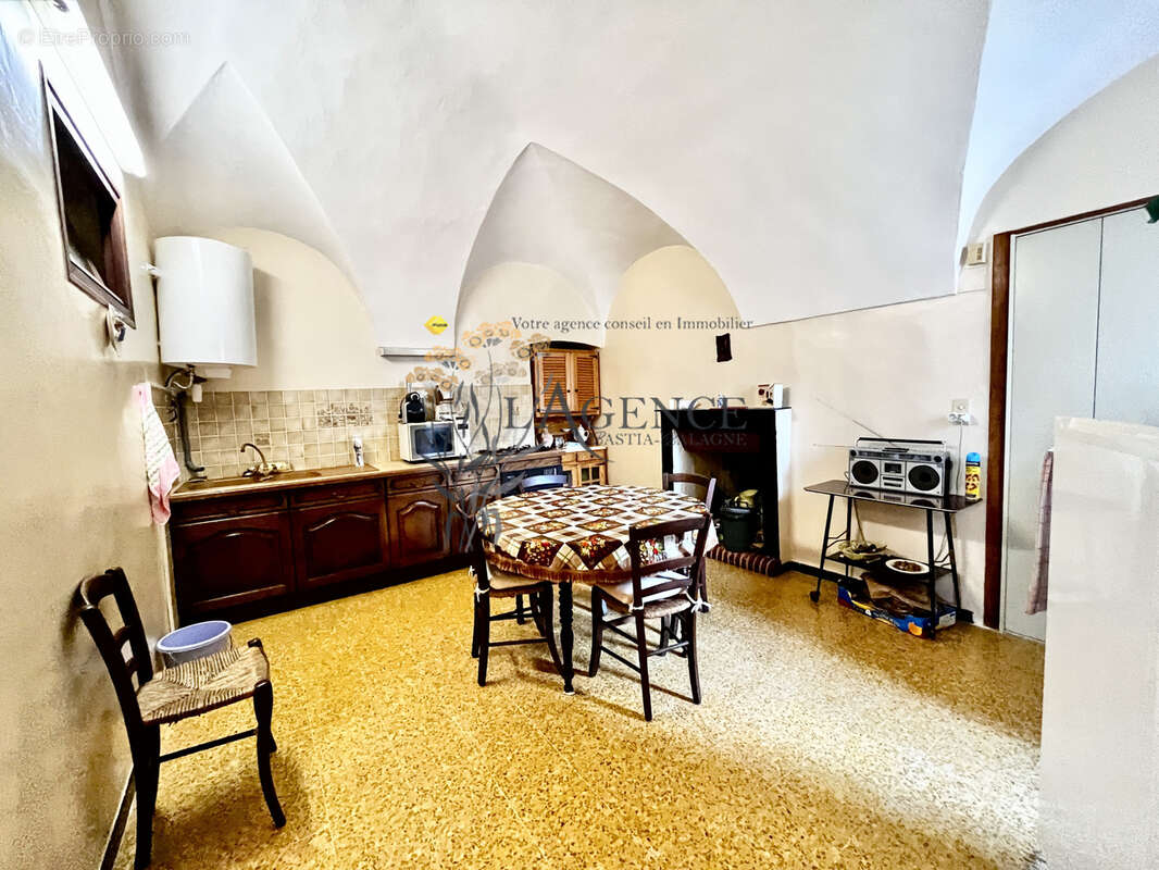 Appartement à SANTA-REPARATA-DI-BALAGNA