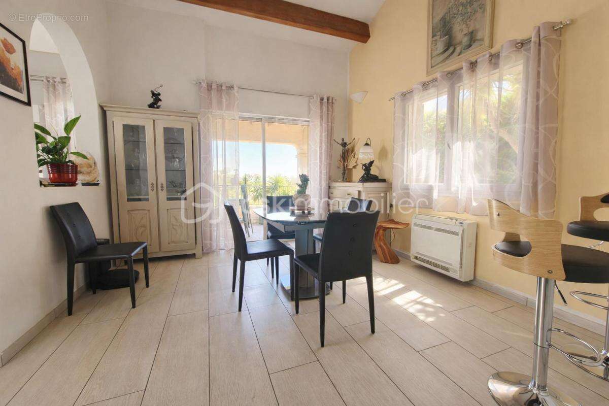Vue mer exceptionnelle – Maison T5 de 145m² sur le Mont des Oiseaux - photo 5