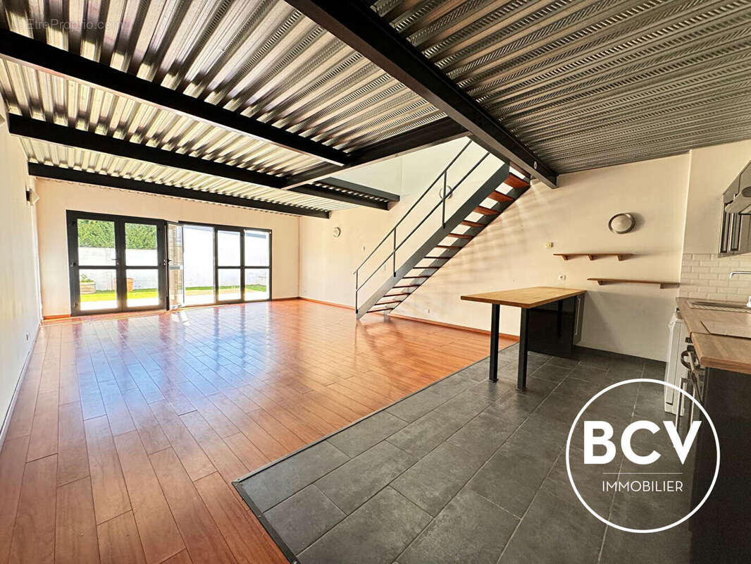 Appartement à LUISANT