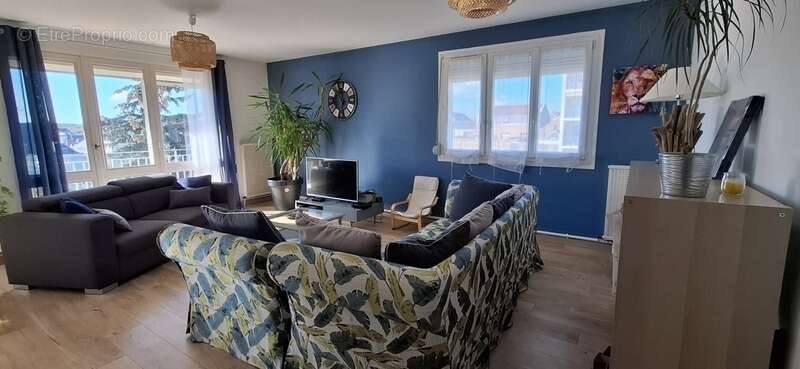 Dpt Aisne (02), à vendre SAINT QUENTIN Appartement T5 Parking - photo 2