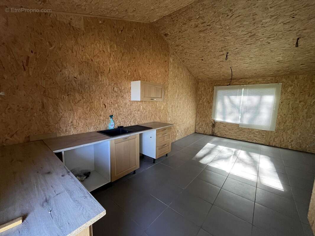 Maison à ROUMAZIERES-LOUBERT