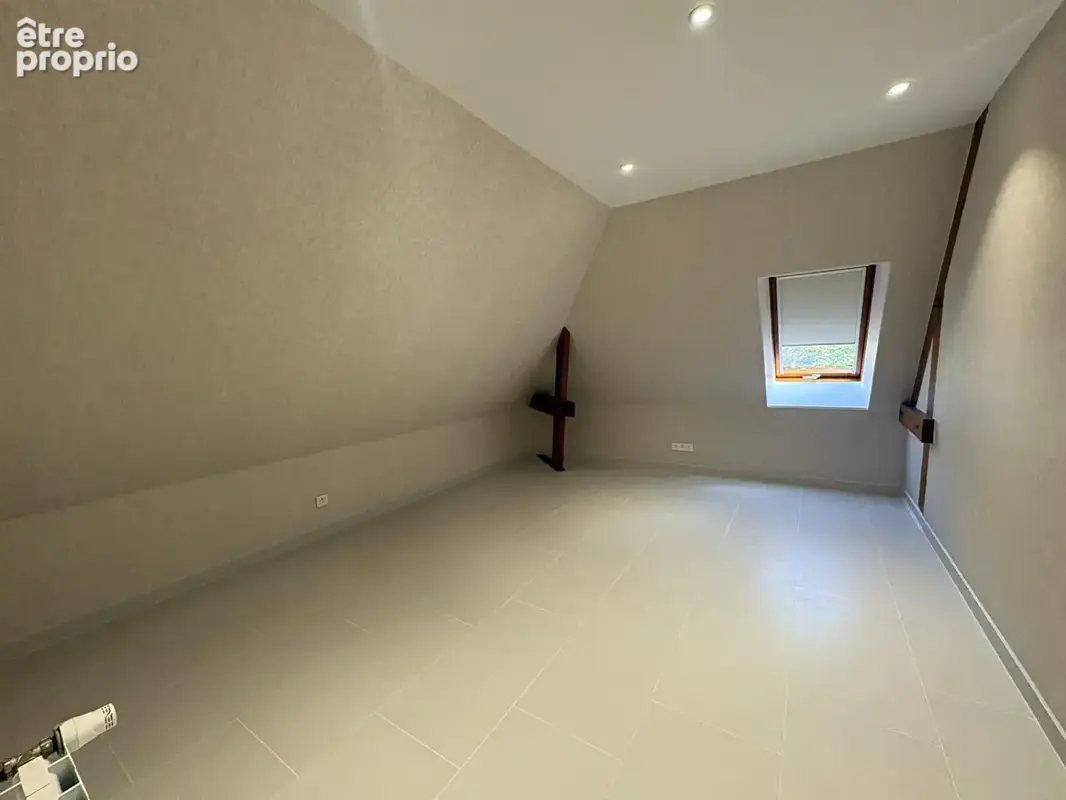 Propriété de charme - 6 pièces - 212,62 m² sur un terrain de 2 932 m² - photo 11