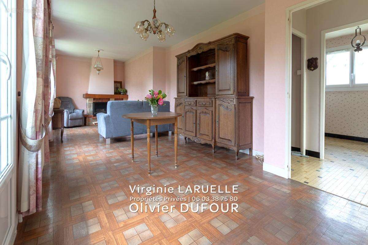 Maison à HOUPPEVILLE