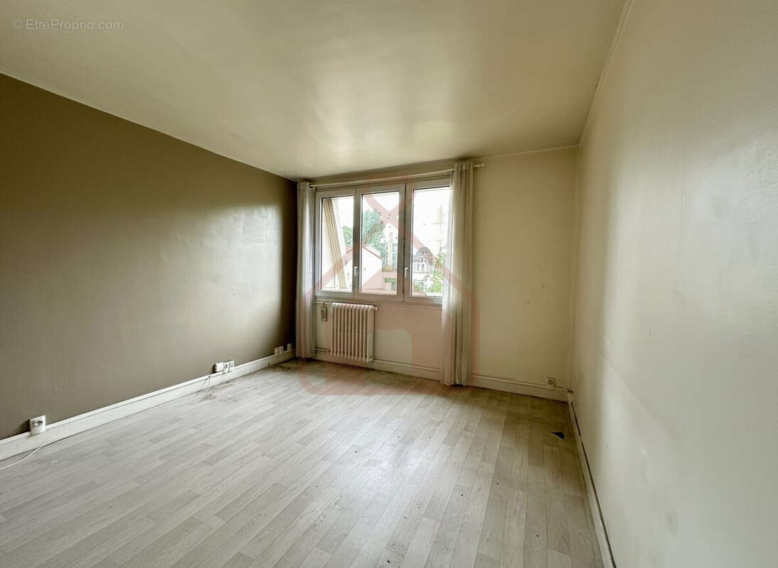 Appartement à IVRY-SUR-SEINE