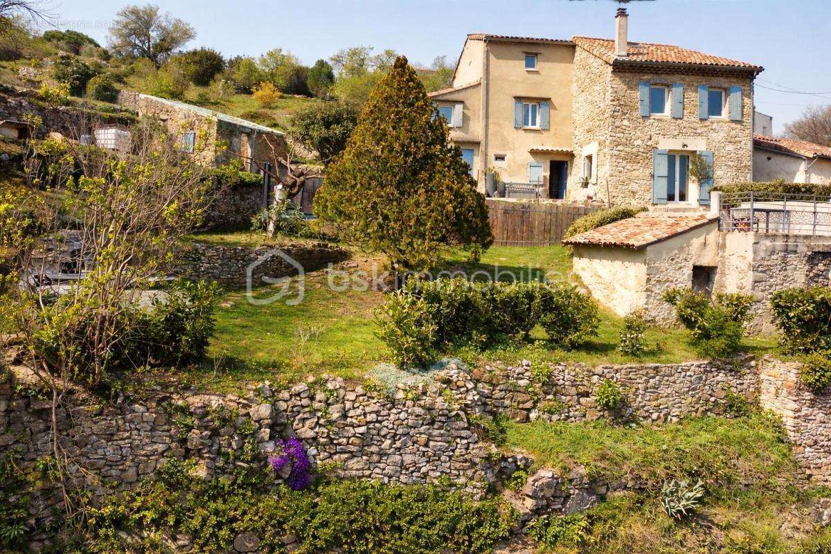 Maison à LE TEIL