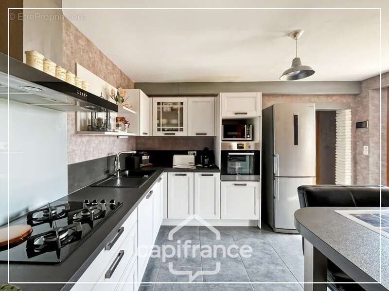 Maison à BIVILLE-LA-BAIGNARDE