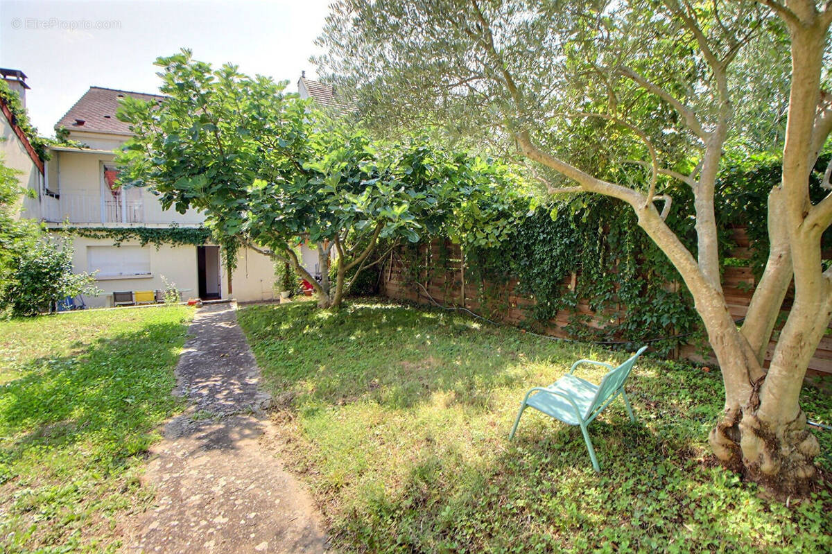 Maison à RUEIL-MALMAISON