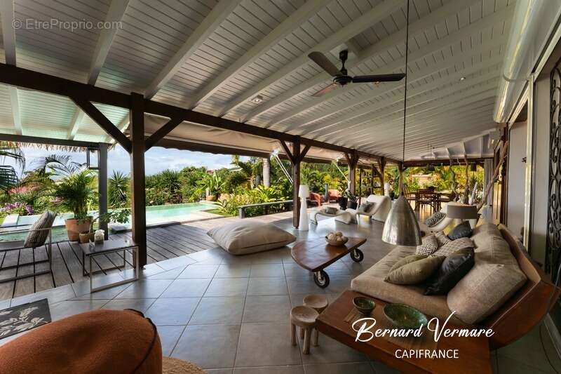 Maison à GRAND-BOURG