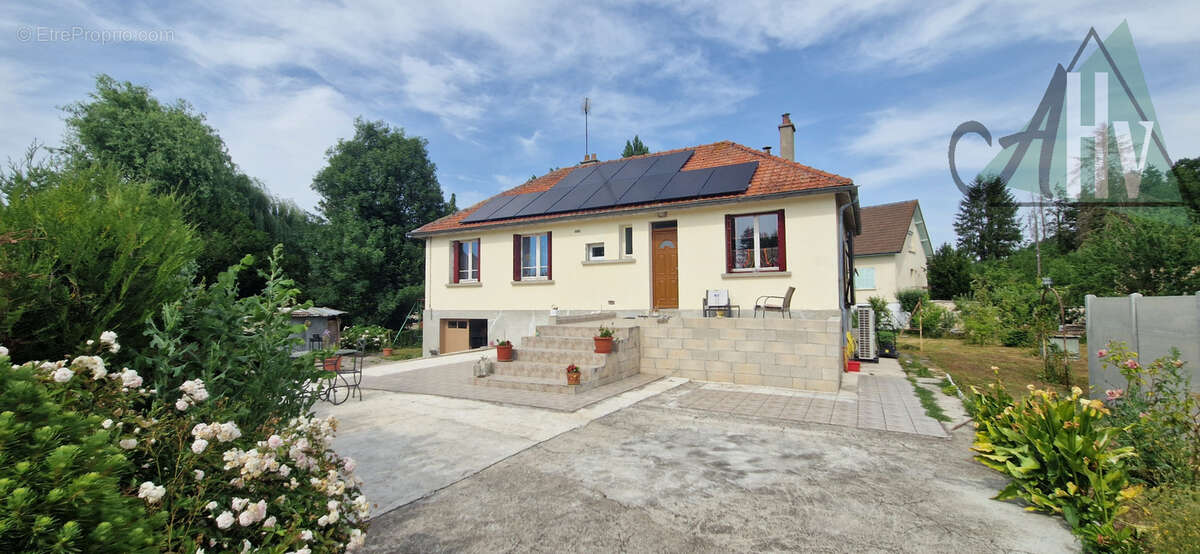 Maison à TRAINEL
