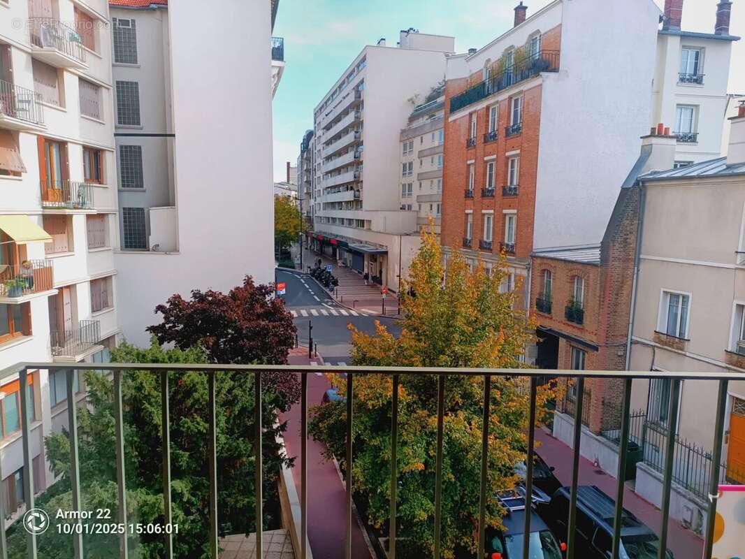 Appartement à CHARENTON-LE-PONT