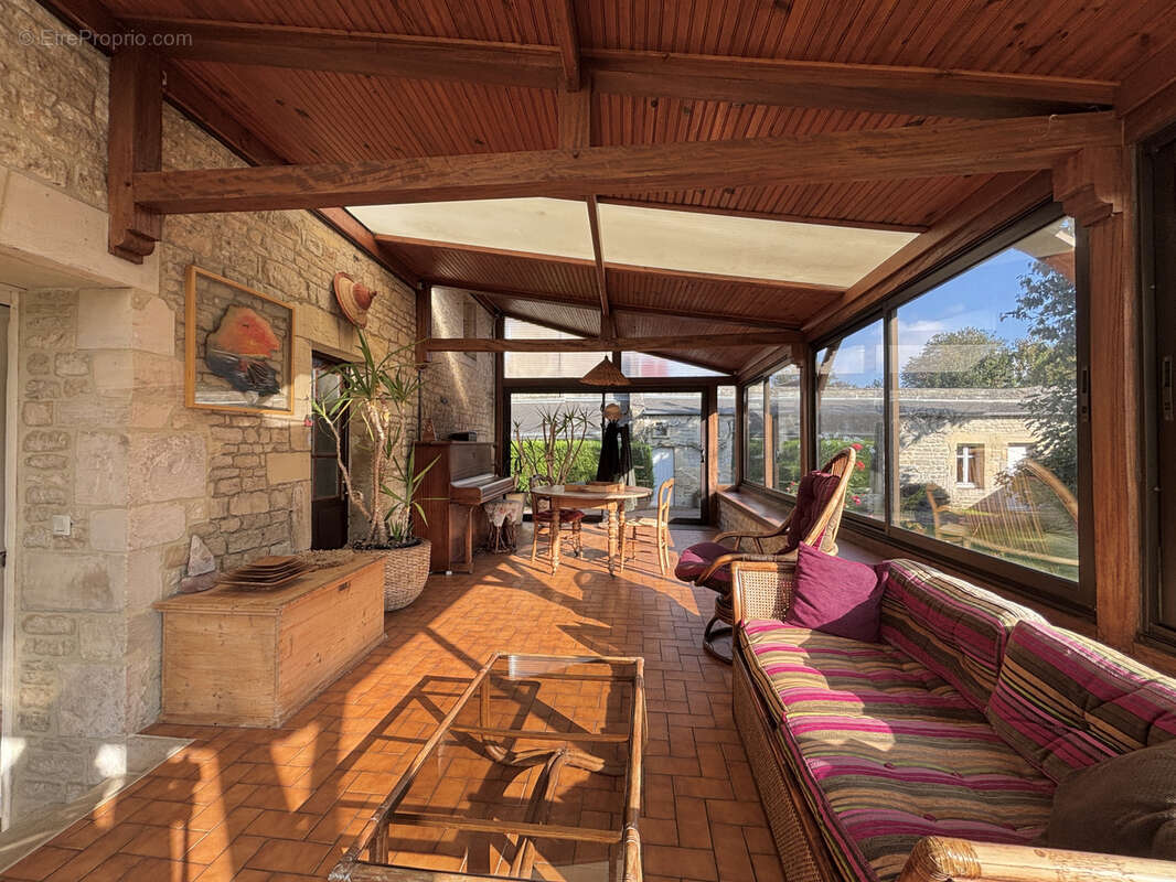 Maison à LE FRESNE-CAMILLY