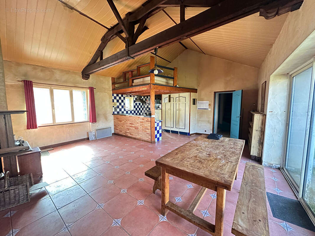 Maison de bourg 123 m² à vendre à Maché - photo 3