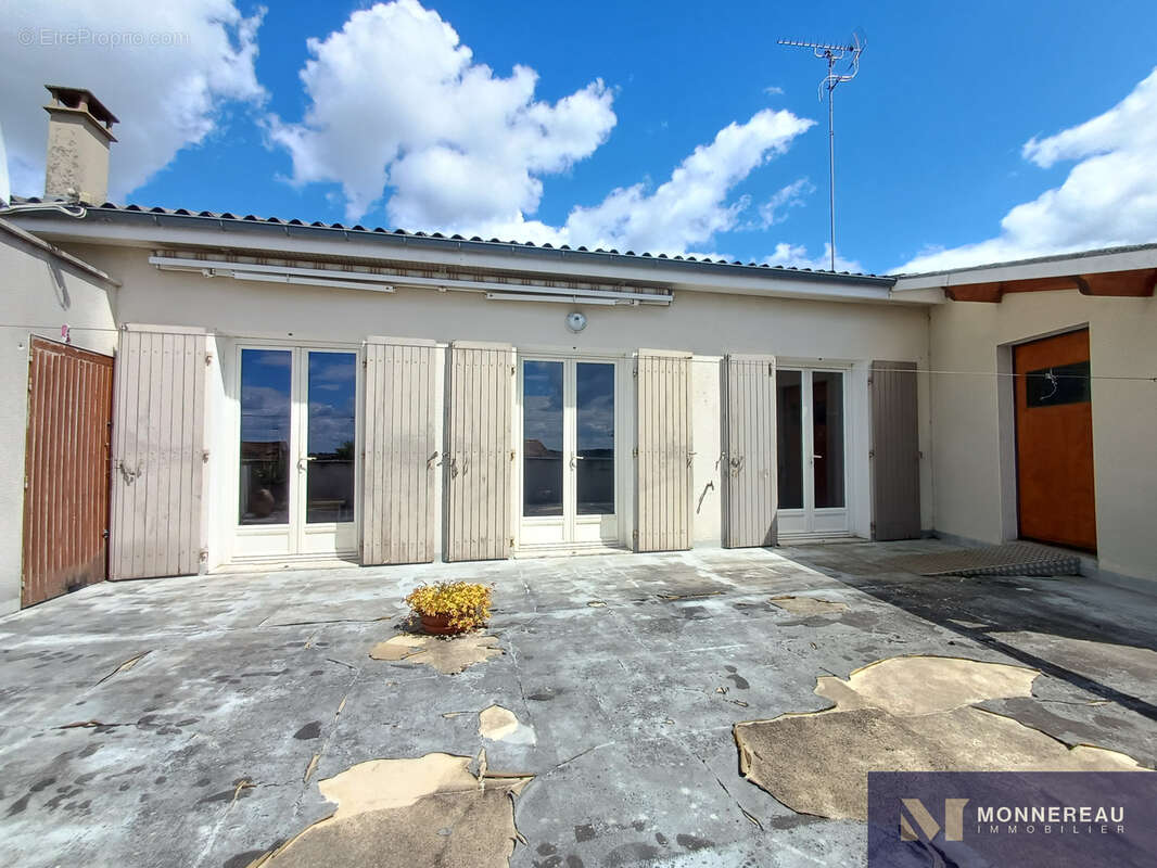 Maison avec garage coeur de ville - photo 4