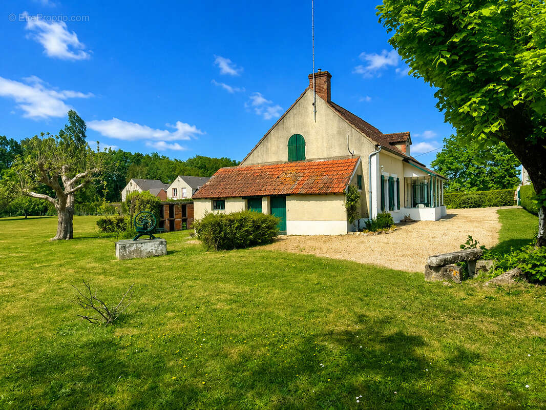 Maison à LORRIS