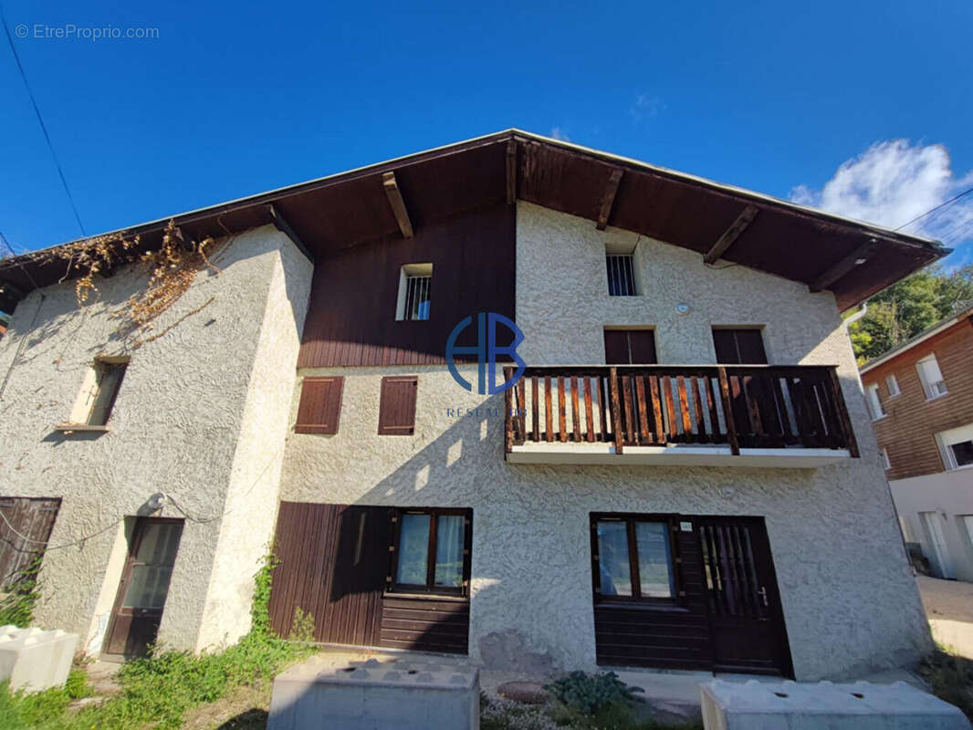 Appartement à VOIRON