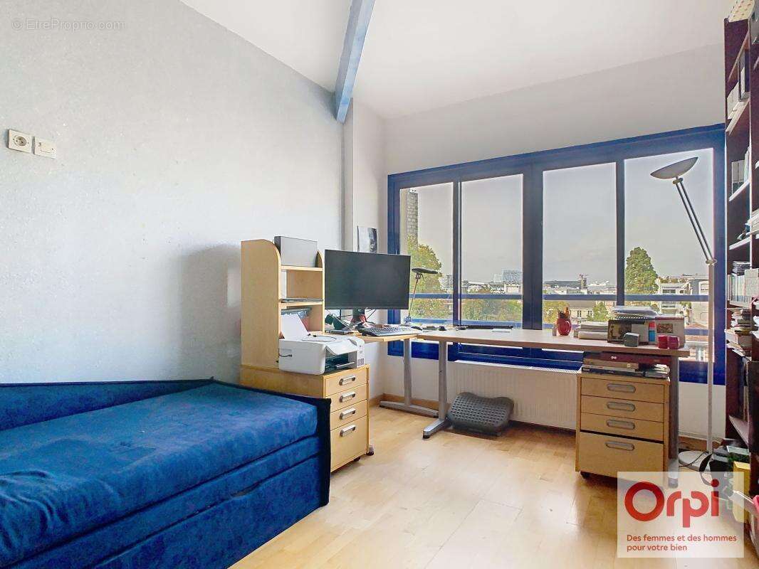 Maison à ISSY-LES-MOULINEAUX