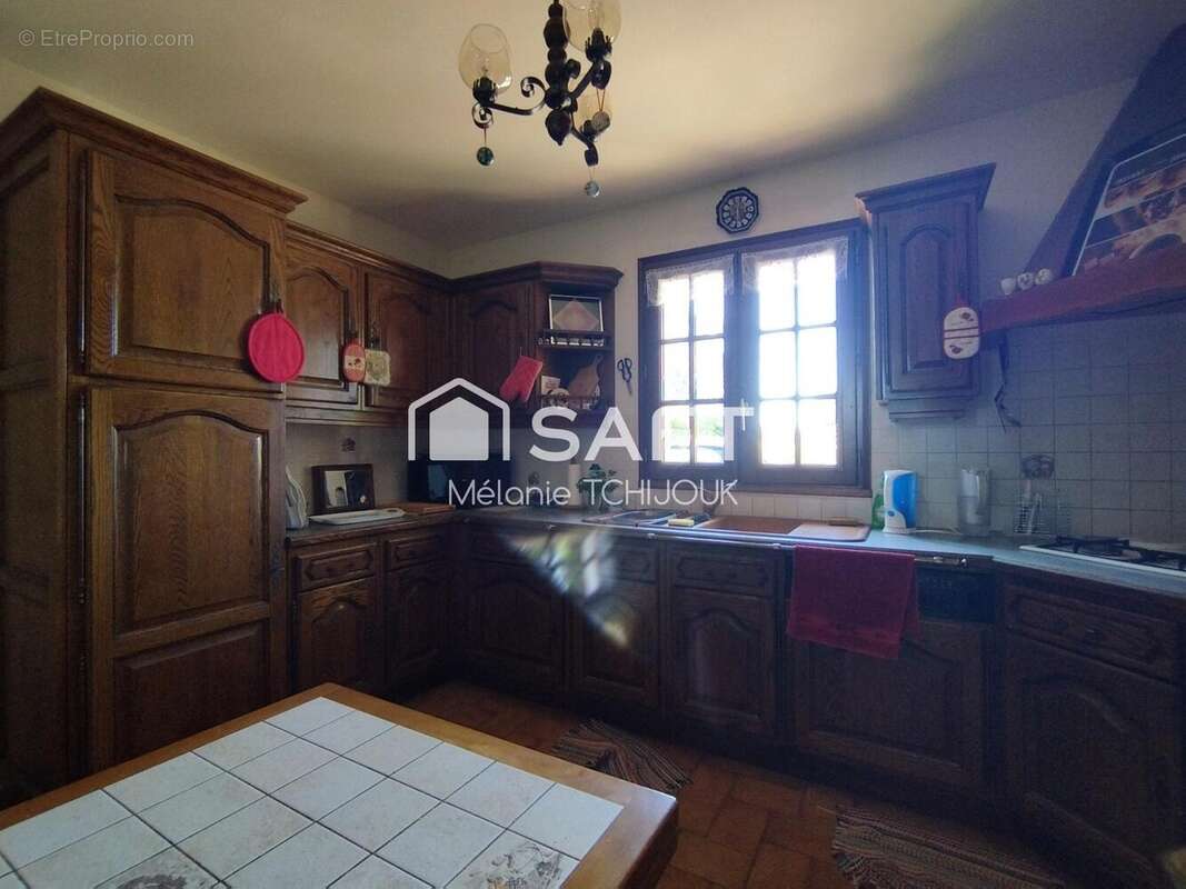 Maison 158 m² à Chatillon-Coligny  - photo 6