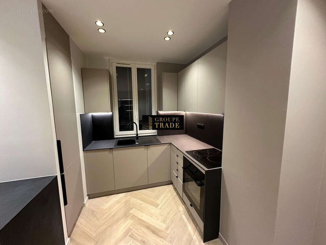 Appartement à PARIS-9E