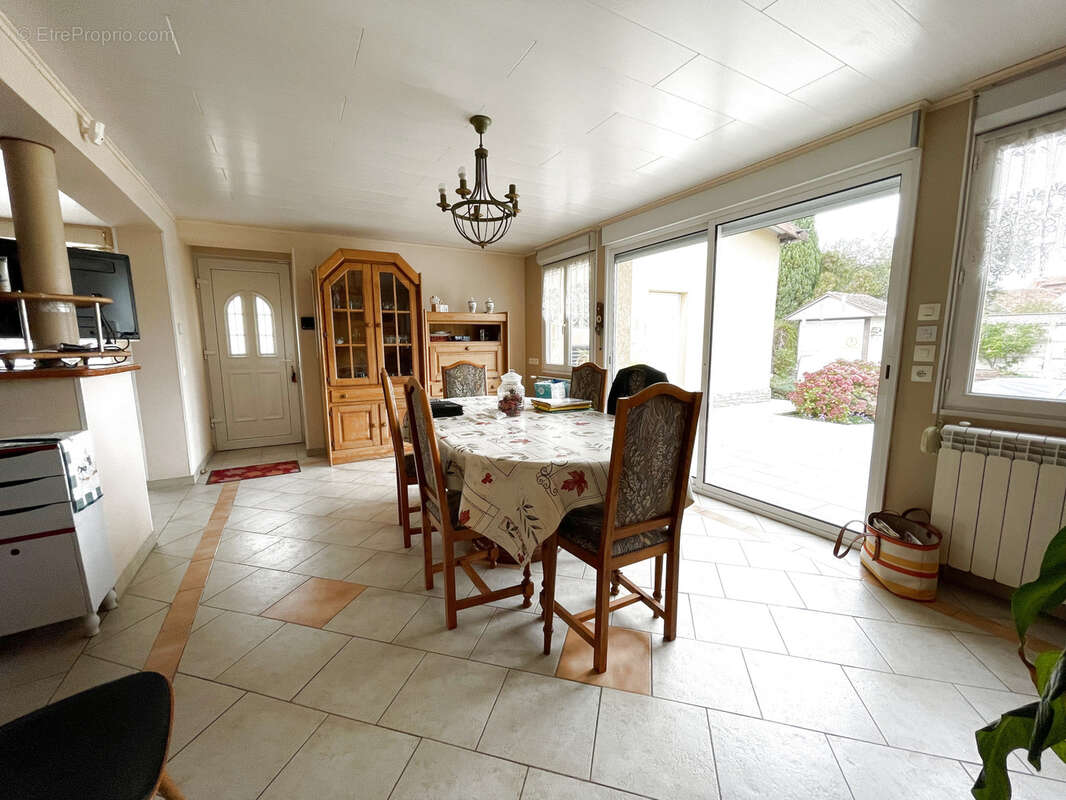 Maison à HENIN-BEAUMONT