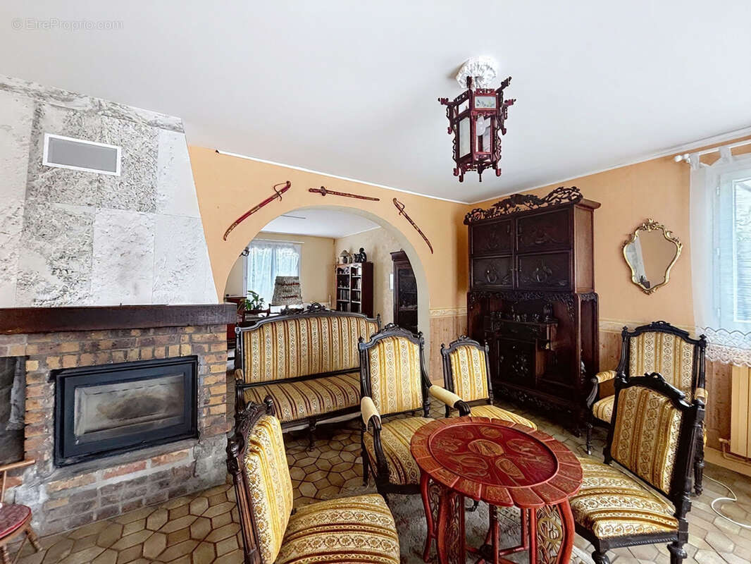 Maison 183 m² à Chaumont-En-Vexin  - photo 4