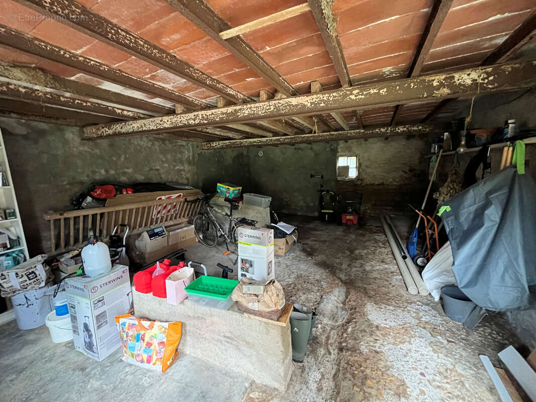 Maison à L'ABERGEMENT-DE-CUISERY
