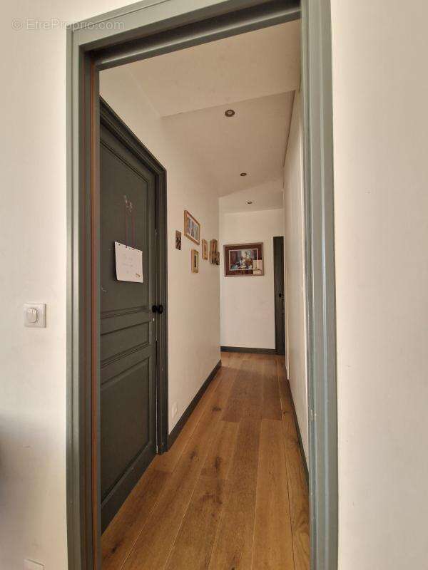 Appartement à ASNIERES-SUR-SEINE