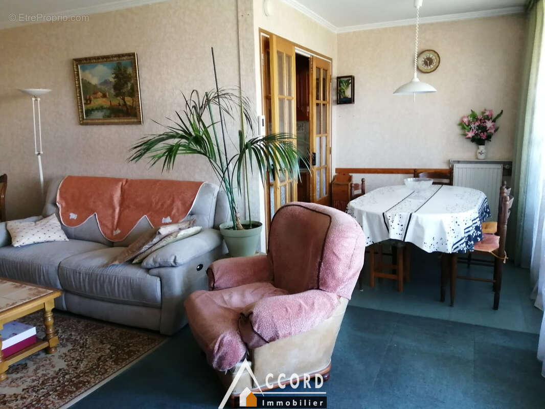 Appartement 4 pieces 87.18 m2 - photo 3
