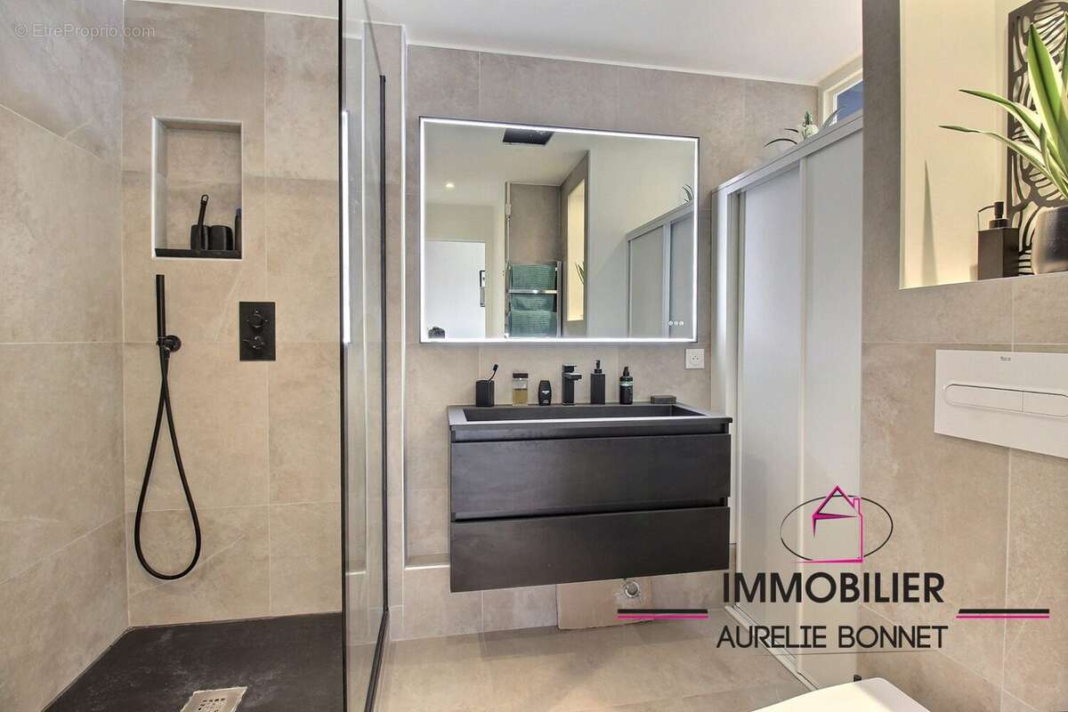 Appartement à TROUVILLE-SUR-MER