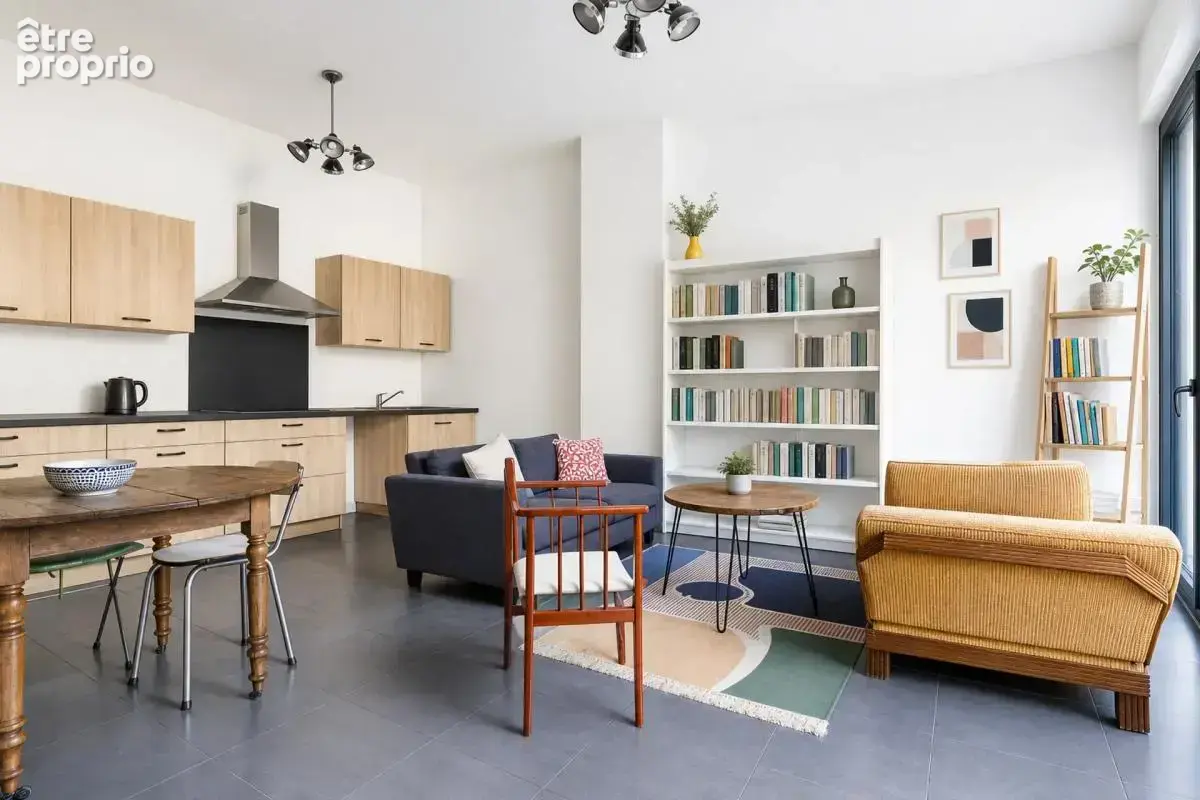 Maison de ville de 3 pièces de 80 m2 en vente à Saint-Denis vendue louée - Idéal investisseur - photo 2