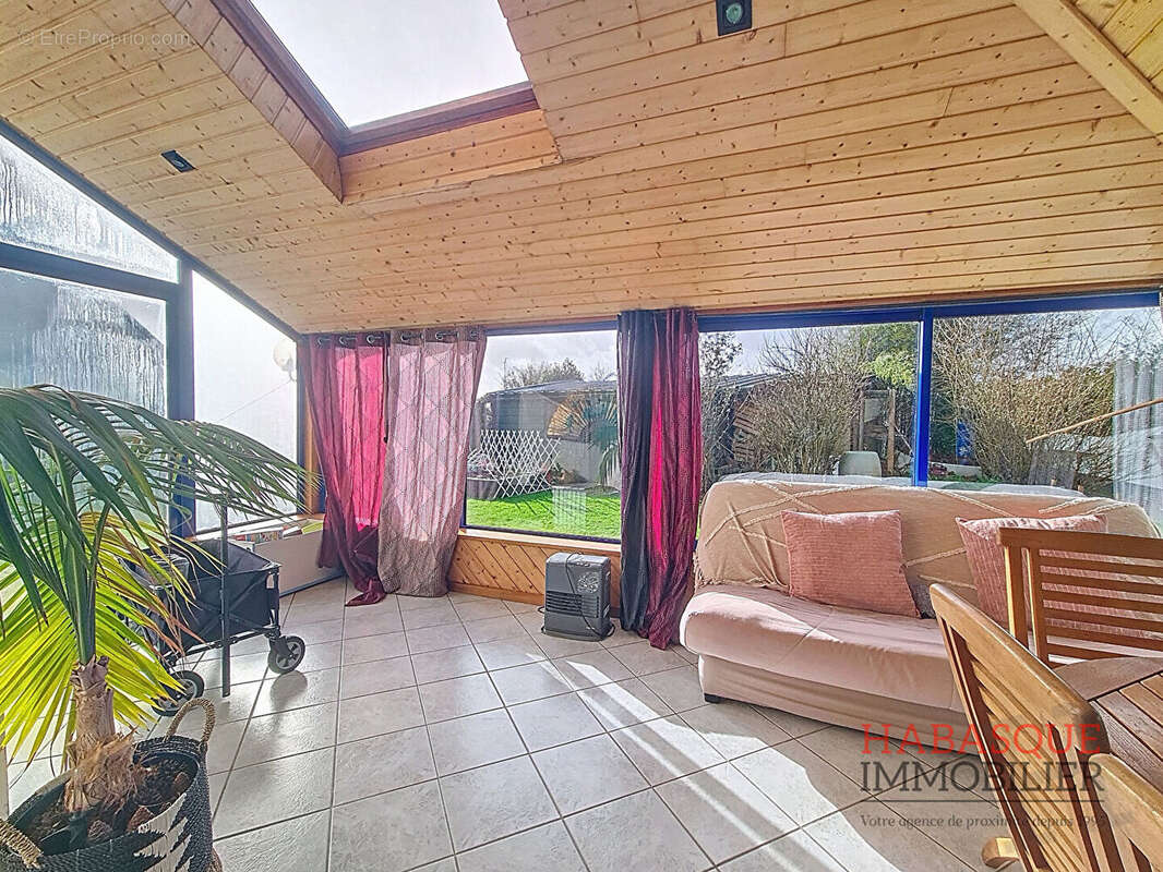 Maison spacieuse à vendre à Guimiliau - photo 6