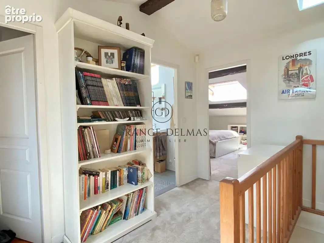 Appartement rénové immeuble pierre - CROIX BLANCHE - photo 8