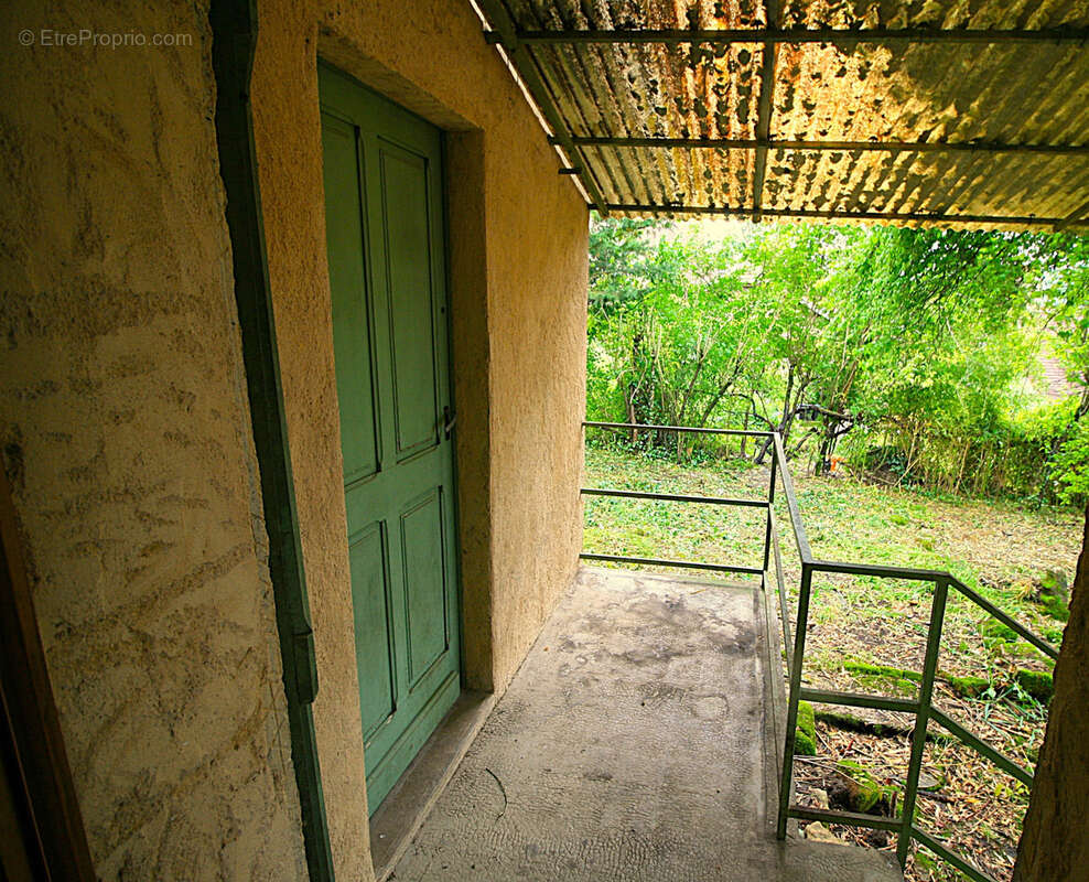 Maison en pierre avec jardin - photo 12