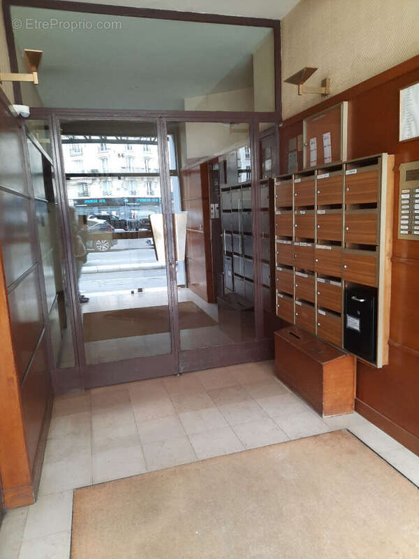 M° Sèvres - Lecourbe  - 2/3P 46,16m2 - photo 11
