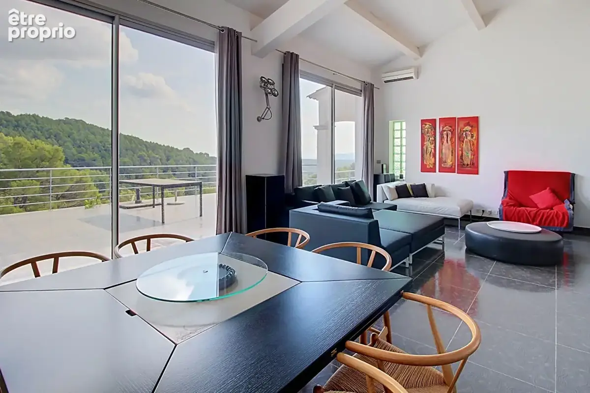 A VENDRE Maison Draguignan 5 pièces 158 m2 avec piscine - photo 7