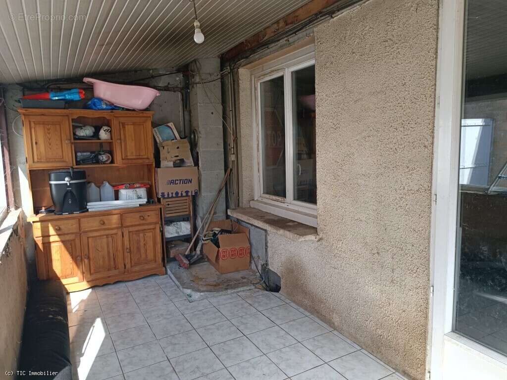 Maison à RUFFEC